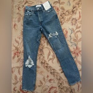 Abercrombie & Fitch Mom Jeans NWT